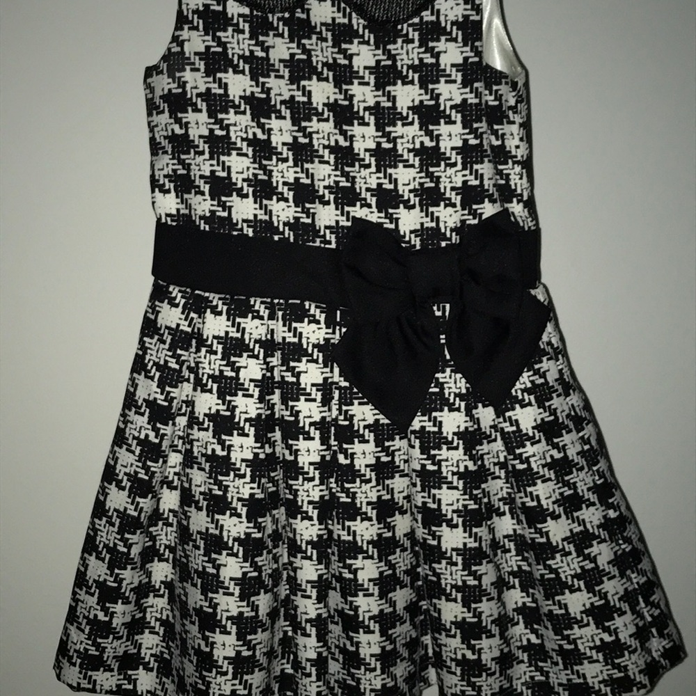 Black and white dress